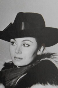 Oja Kodar